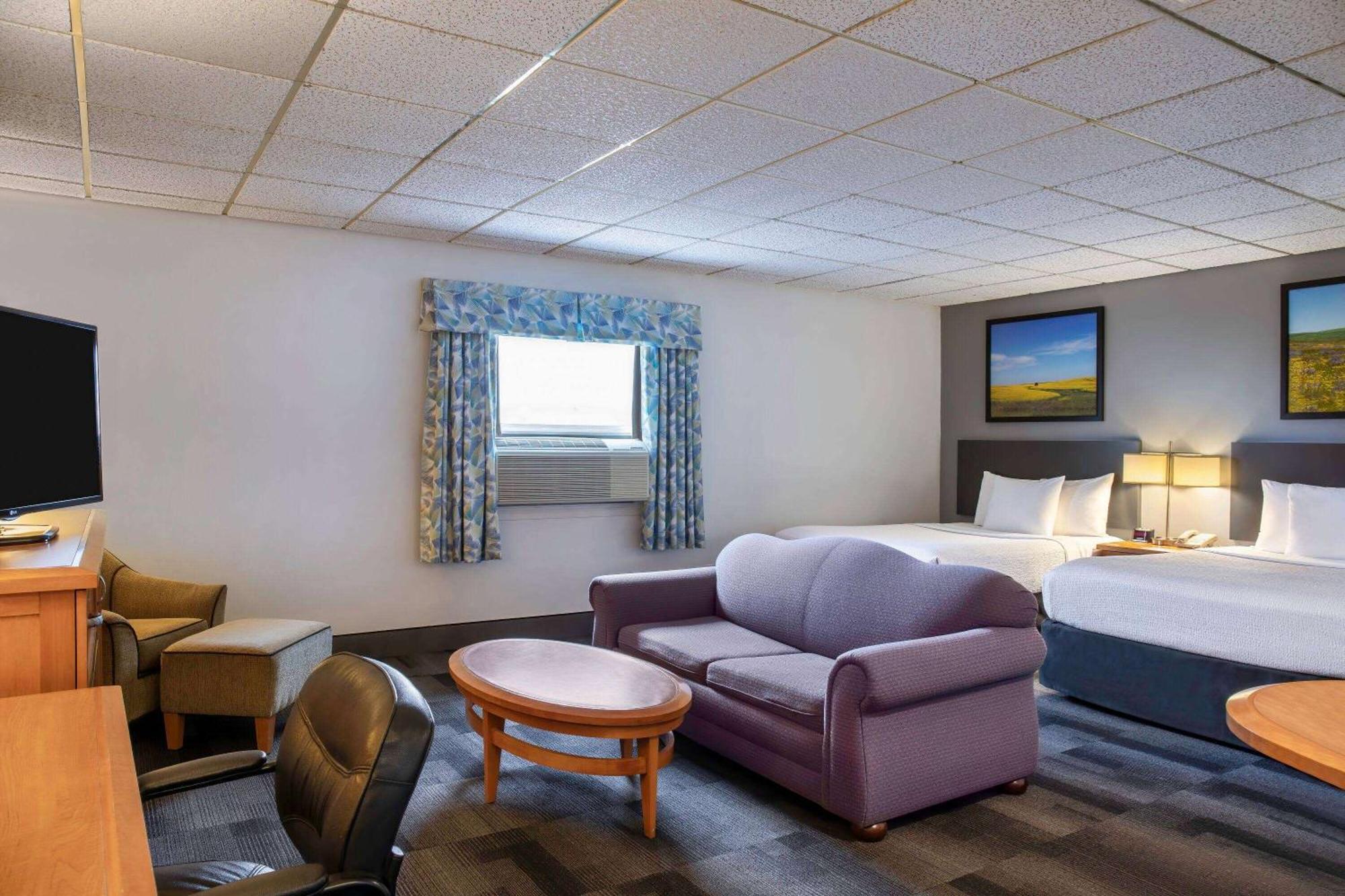 Norsemen Inn Camrose Eksteriør bilde